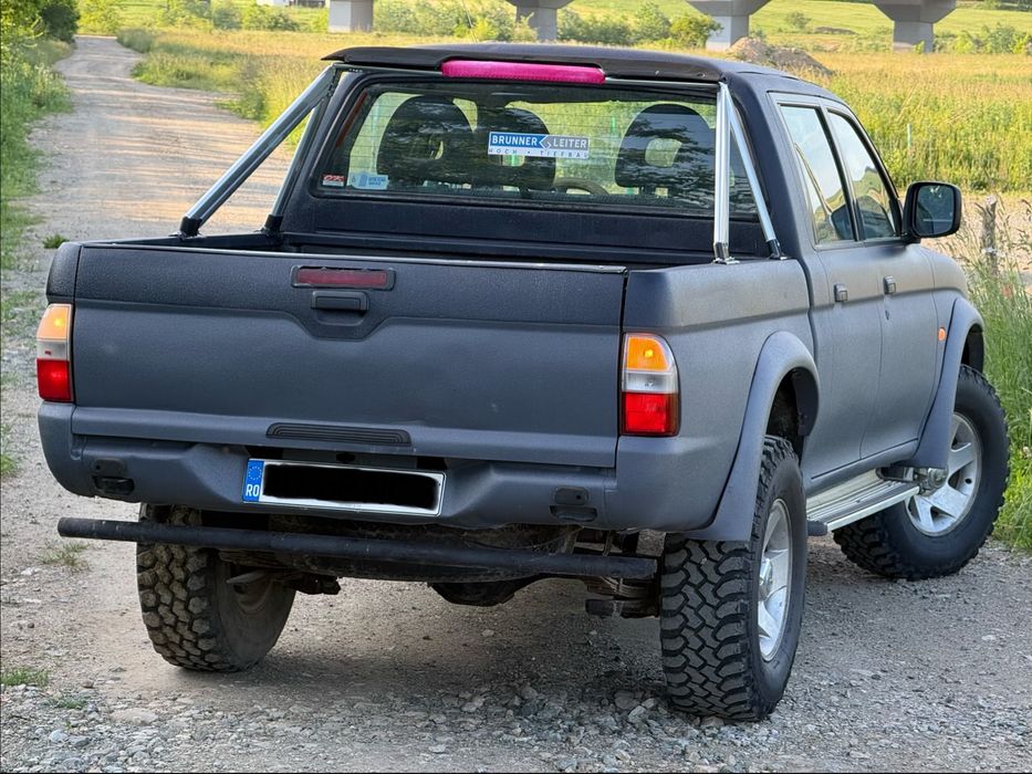 Mitubishi  L200