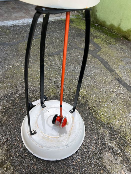 Газов отоплител за вътрешен двор