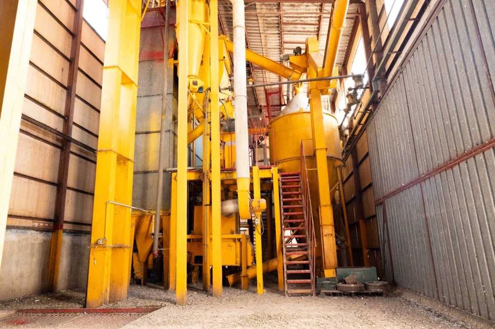 Fabrică de nutrețuri combinate