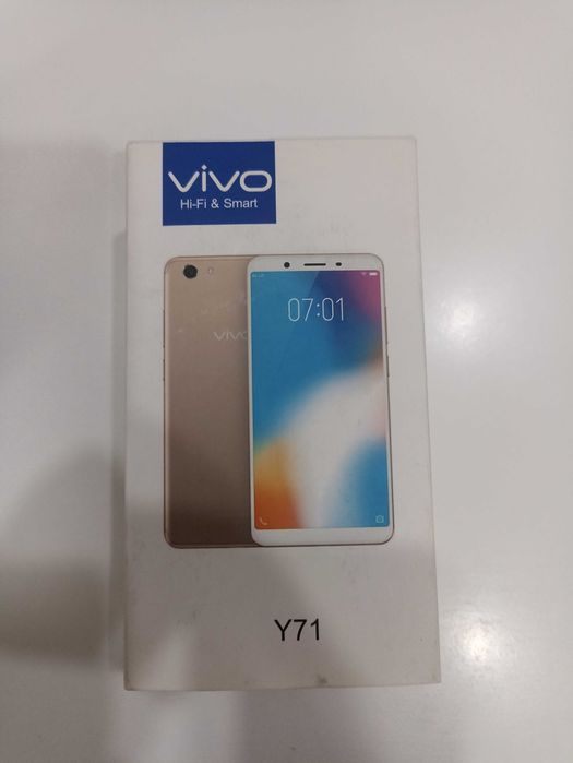 Смартфон Vivo y71