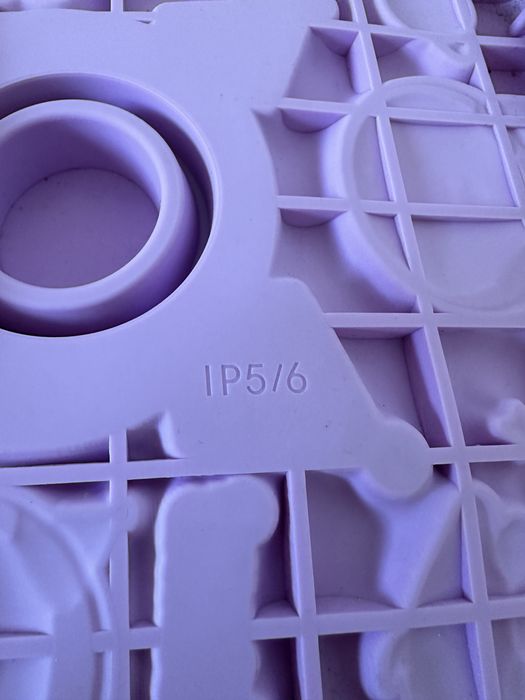 Husa Kuromi iPad 5/6 ,se potriveste si pe iPad air 2