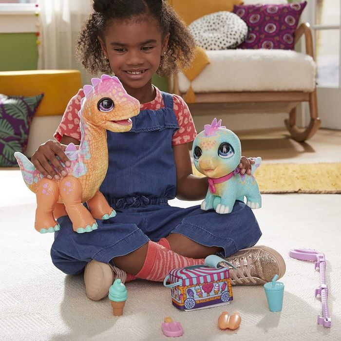 Интерактивно Динозавърче със звуци и аксесоари FurReal Hasbro