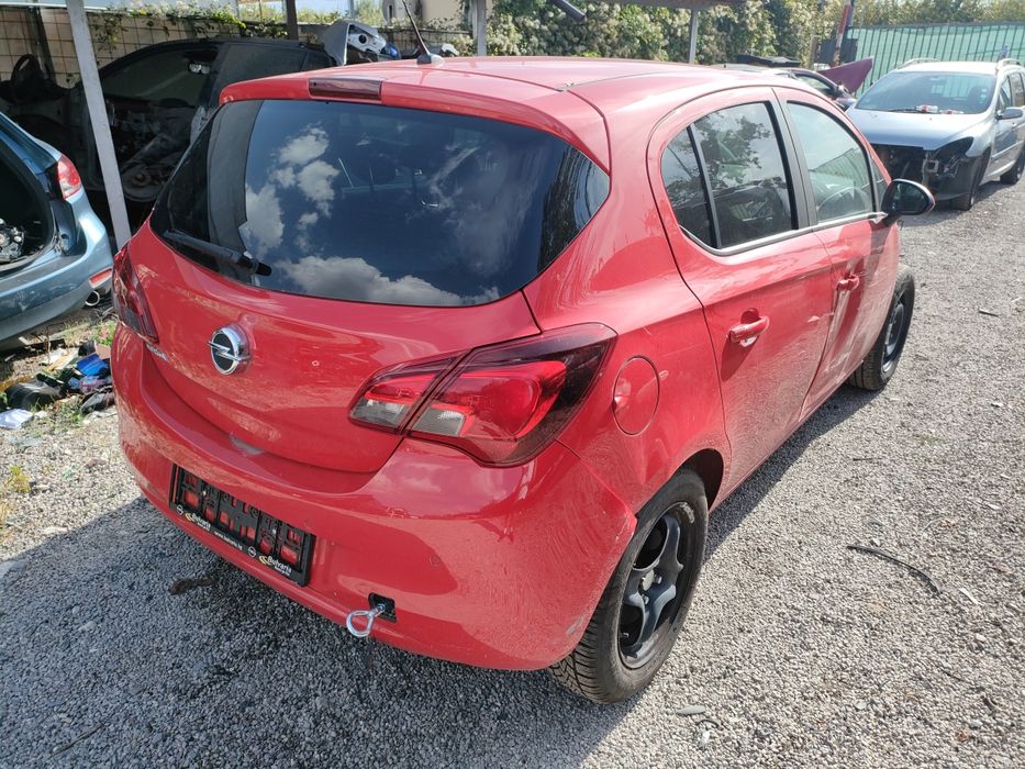 Продавам на части Опел Корса Е 2019г 1.4 бензин