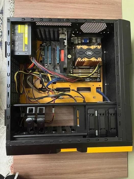 Настольный компьютер