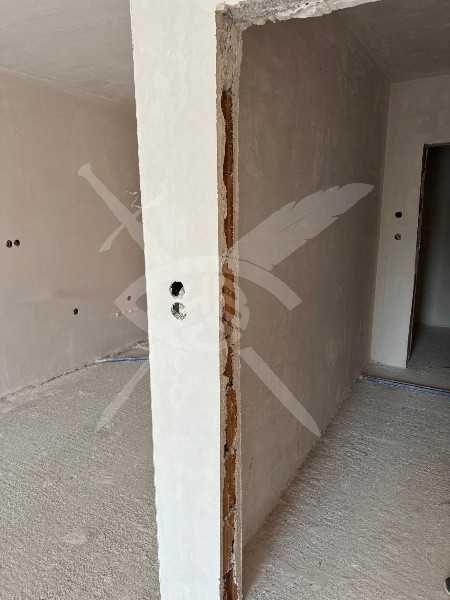 Продава се Двустаен апартамент в Пловдив, Кършияка - 80 кв.м за 2000 €/кв.м - Снимка #1