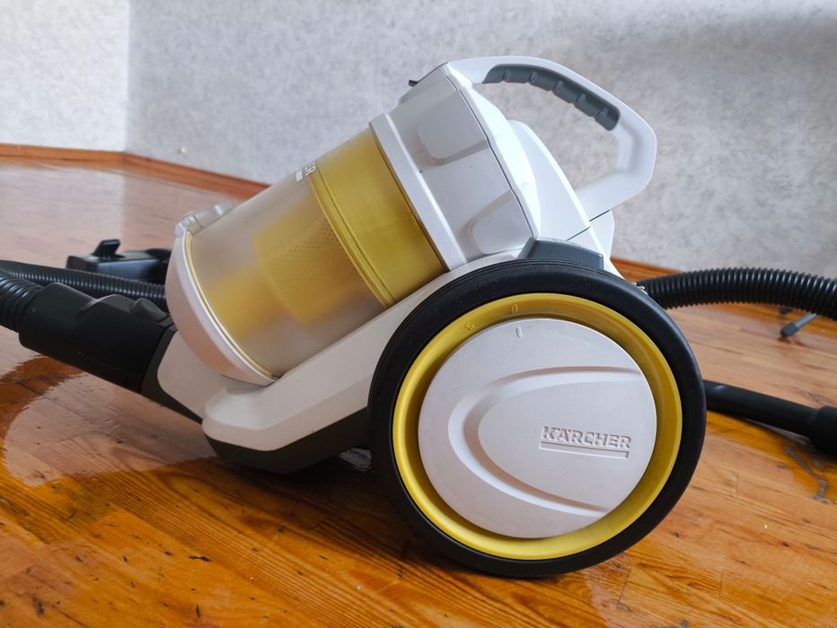 Продам пылесос Karcher