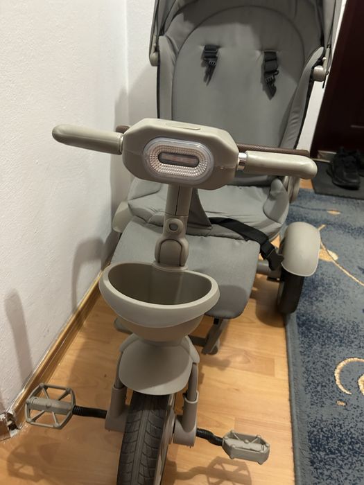 Продам трехколесный велосипед Skilmax.