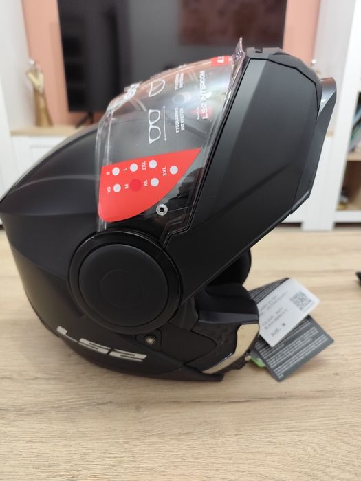 Casca moto flip-up