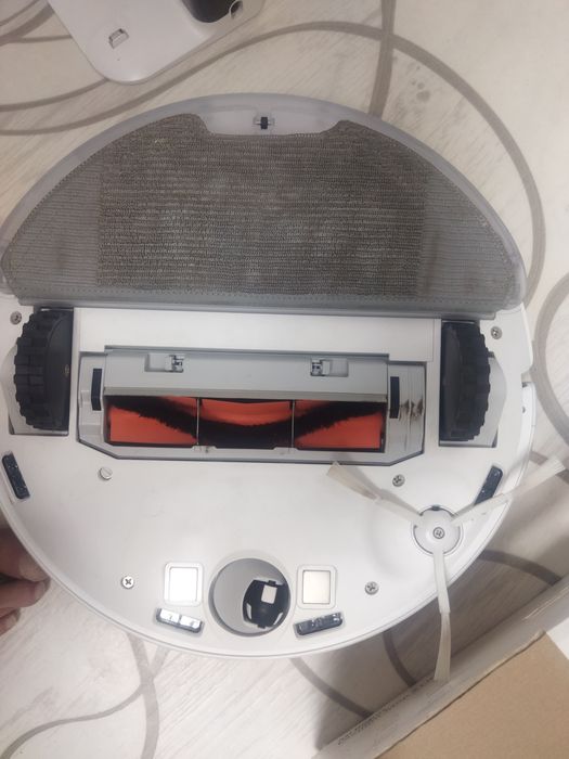 Пылесос новый 2раза включали