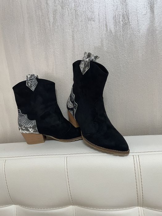 Cicate marime 36 noi