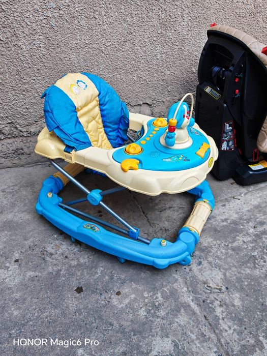 Продам детские ходунки
