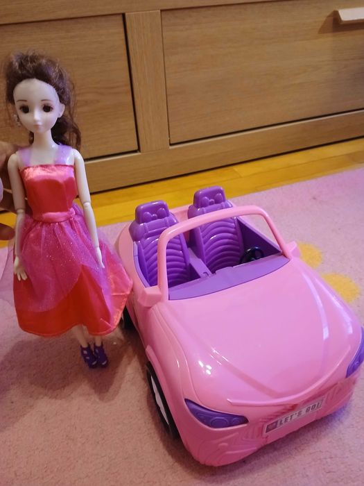 2 Masini pentru papusa Barbie
