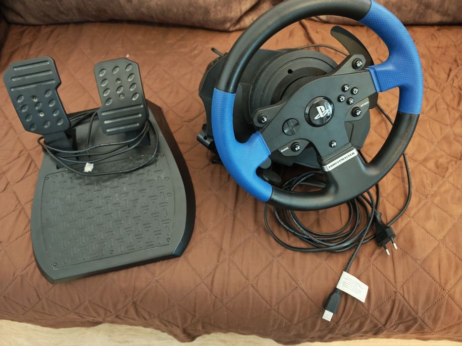 Volan gaming thrustmaster t150