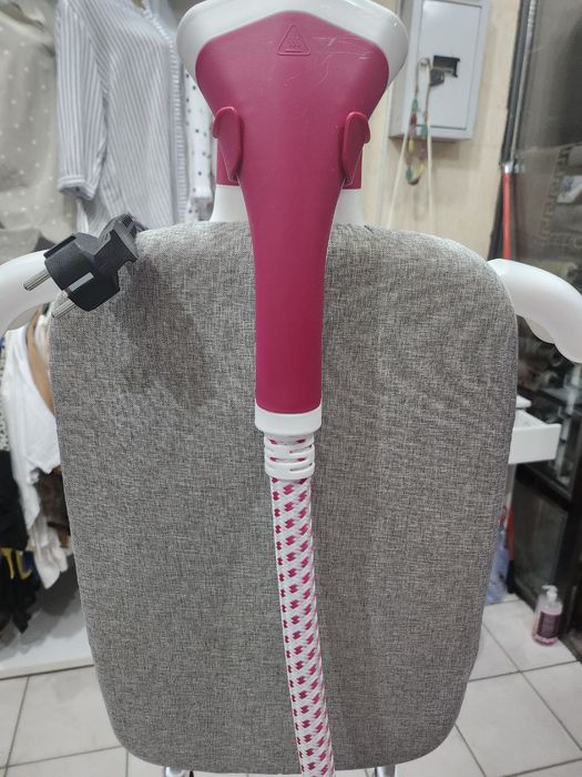 Паровой утюг в отличном состоянии