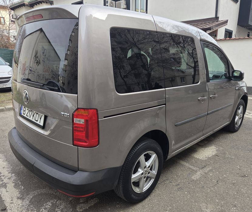 Vw Caddy 2.0 TDI  Euro 6 an 2017 autoturism 5 locuri.