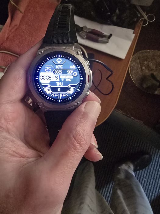 Смарт-часы. В идеальном состоянии.