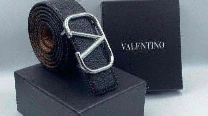 Curele piele naturala 100%,model unisex,logo metalic,cutie, saculet