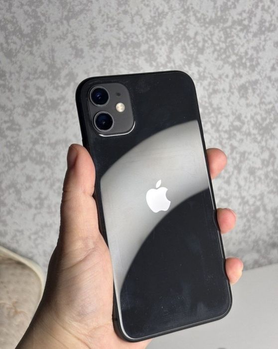 iPhone 11 64Gb 77%