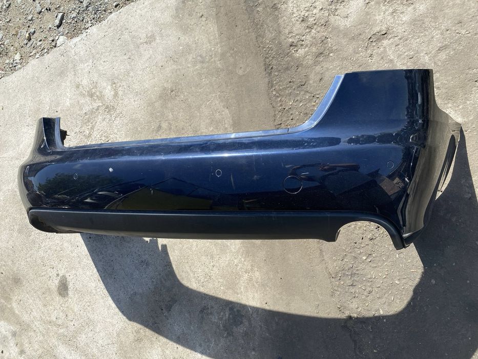 Bara spate cu senzori parcare Audi A4 B8 Berlina Pret 800 lei