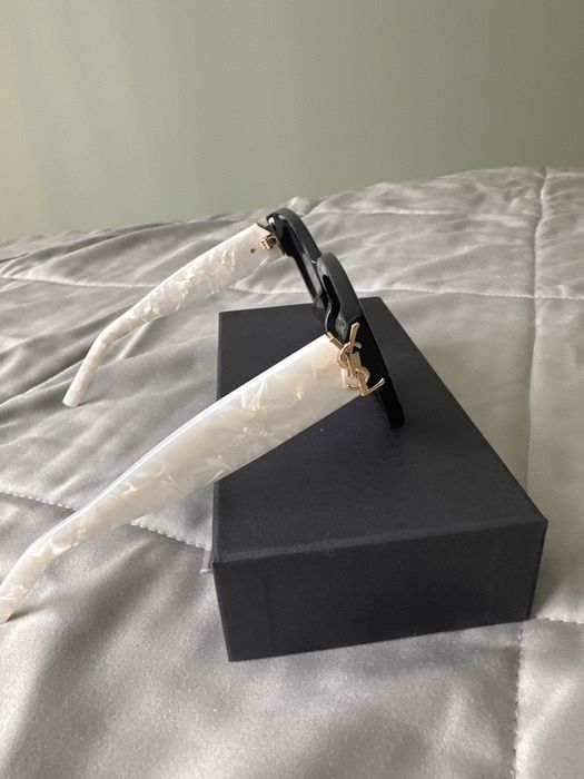 Продам очки saint laurent