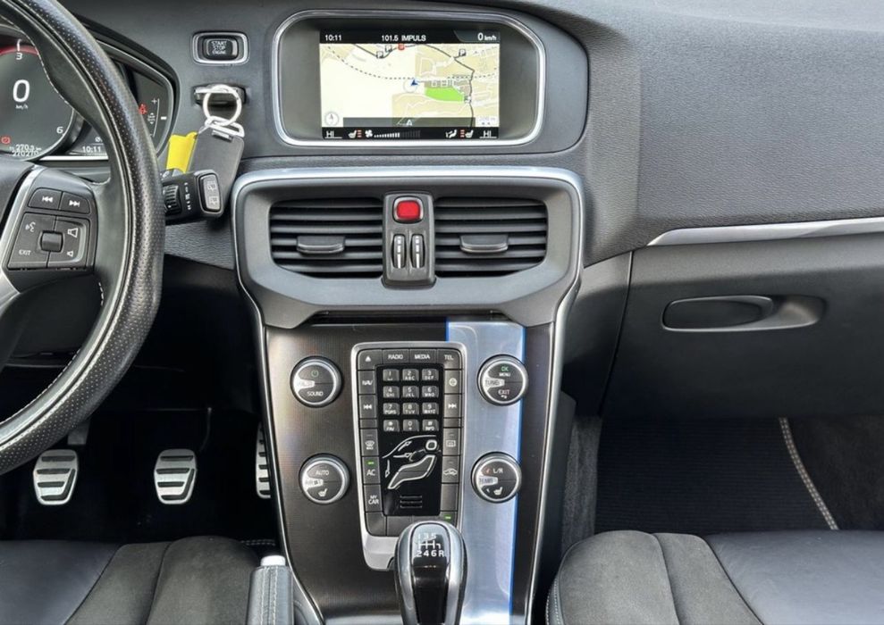 Volvo V 40 2.0 diesel euro 6 R Design 2016