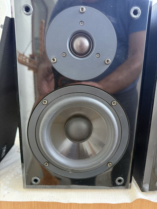 Yamaha NX-E400 Тонколони