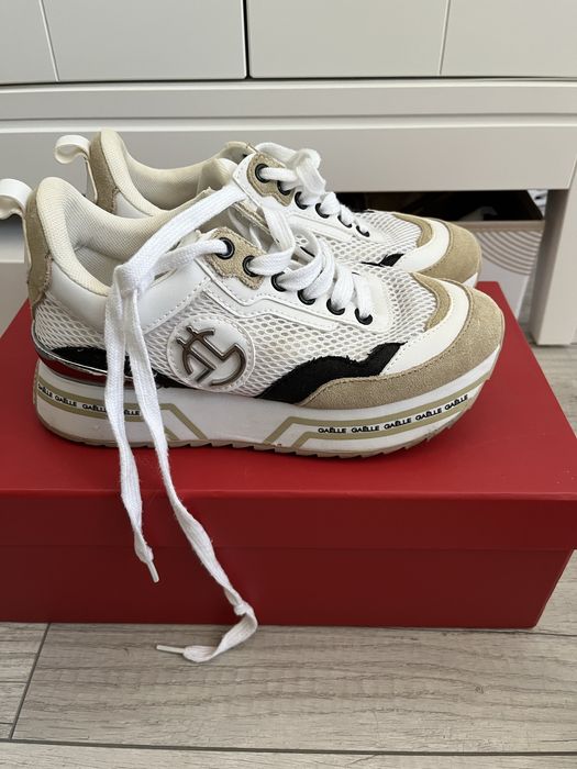 Дамски маратонки GAËLLE – , носени малко