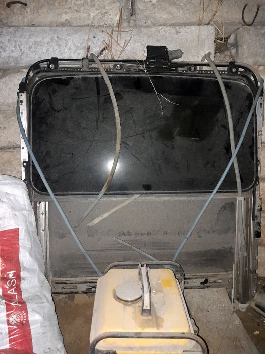 Люк на лексус гс