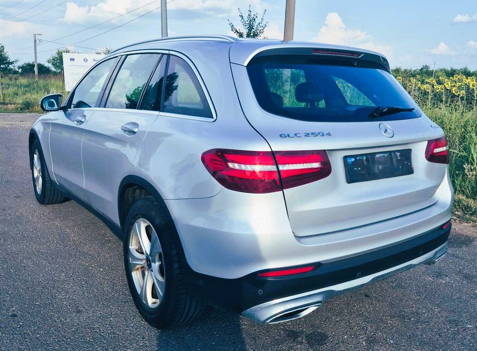 Mercedes-Benz GLC 250d 4MATIC | 2017/2018 | 169.531 km | Istoric Mercedes |