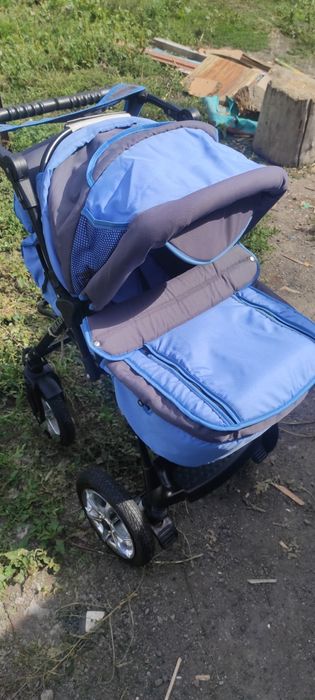 Детская коляска.