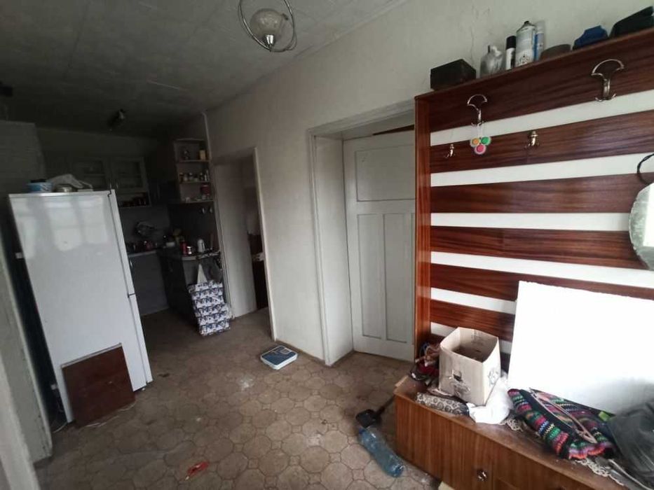 Продава се Къща в Казанлък - 100 кв.м за 842 €/кв.м - Снимка #3