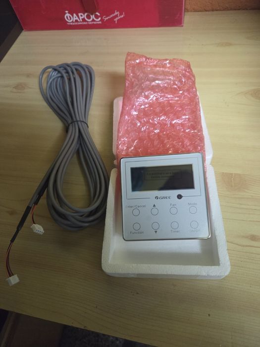 Стенно жично дистанционно управление за климатични системи Gree. 
Стенно жично дистанционно управление за климатични системи Gree. 
Стенно жично диста