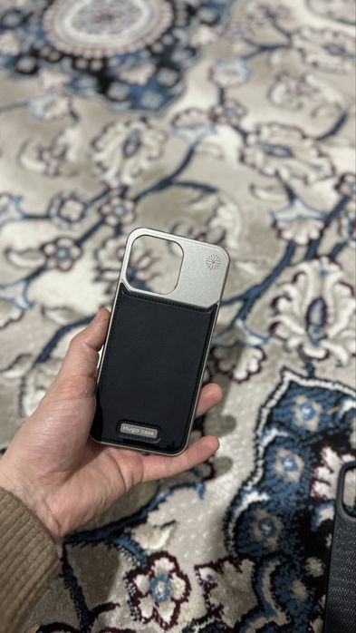 Telefon sotladi Novey 8800 ishlatlgan 1 oycha va iphonega chexol