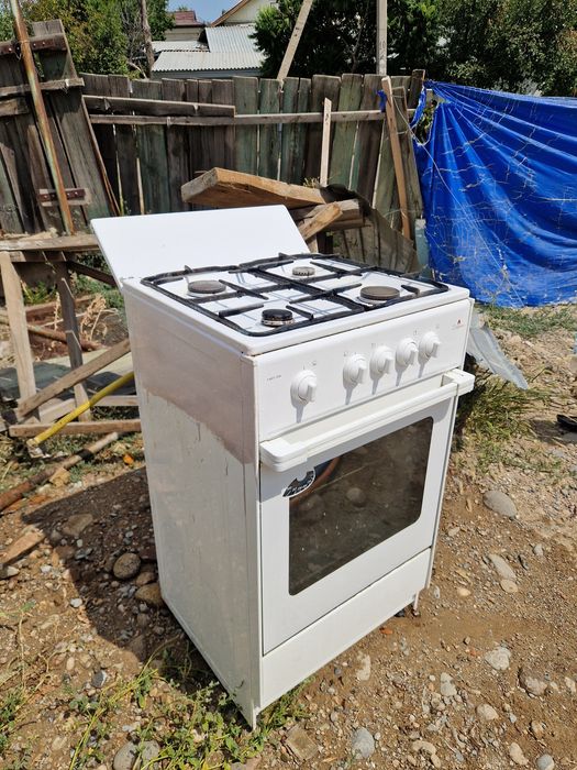 Газ плита отличный состояние