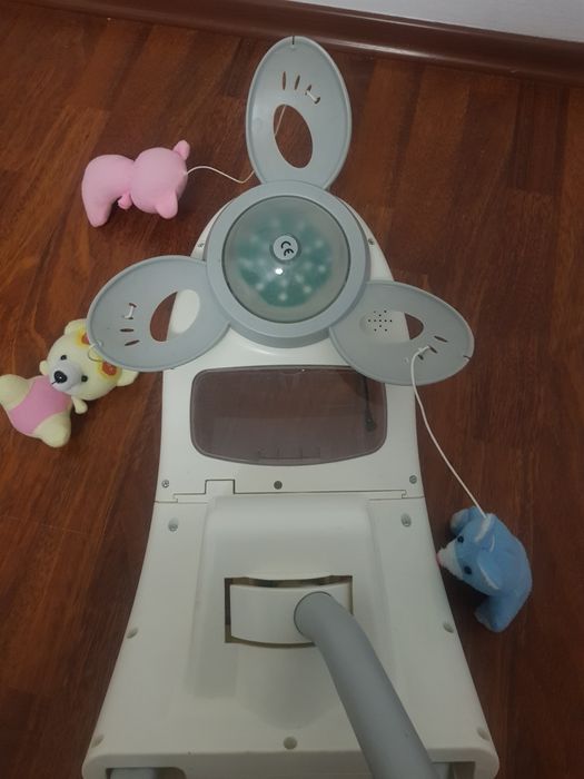 Leagăn pentru bebelusi