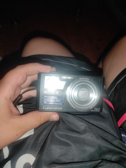 Sony Cyber-shot DSC-W610.