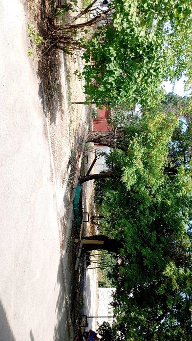 Продам 2х ком кв.в центре города Тараз