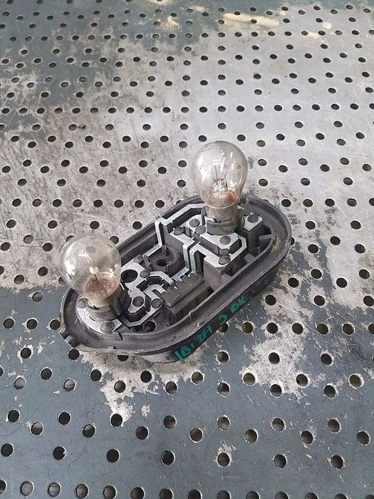 Soclu stop dreapta seat ibiza 3 6l 6l6945258