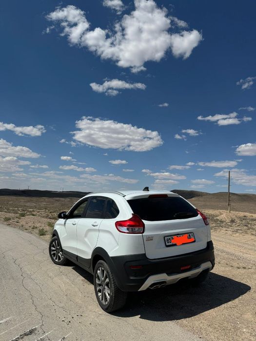 Лада ХРЕЙ кросс сотилади.