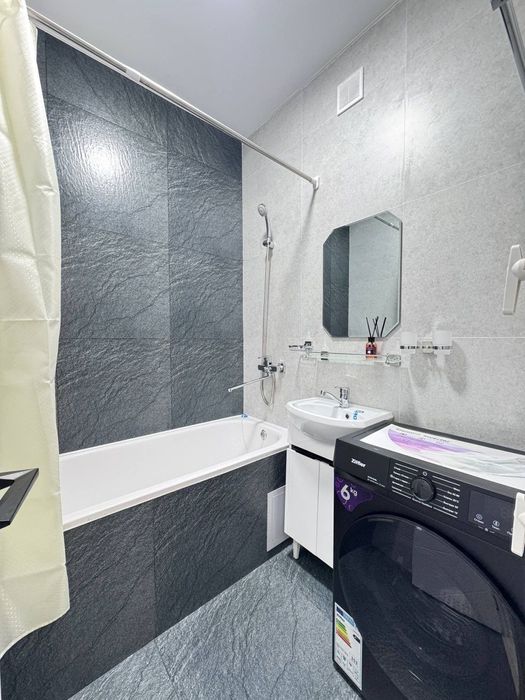 ×Чиланзар 8, 2в3/4/4‼️Дом вдоль дороги ‼️Продаётся квартира