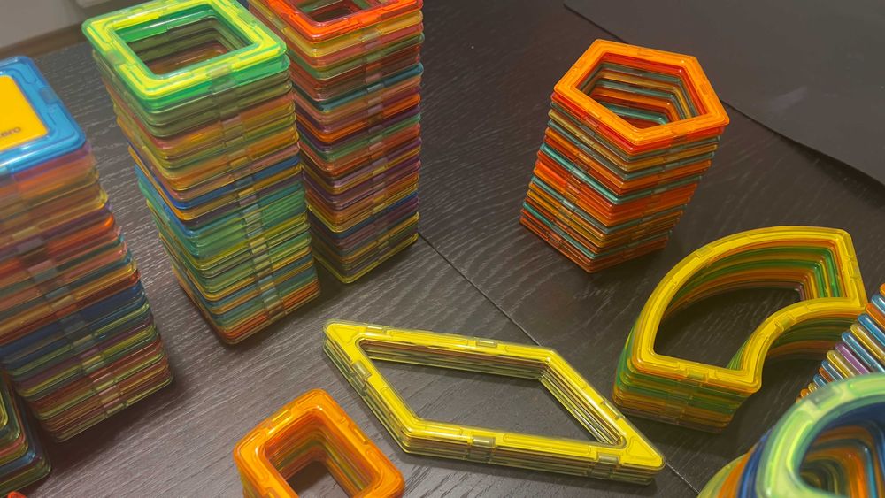 Blocuri de constructii magnetice, jucarii de construit pentru copii