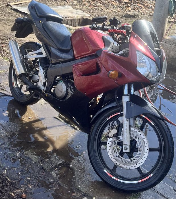Se vinde Honda cbr 125 jc34, sau schimb cu auto