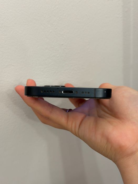 iPhone 14 в отличном состоянии