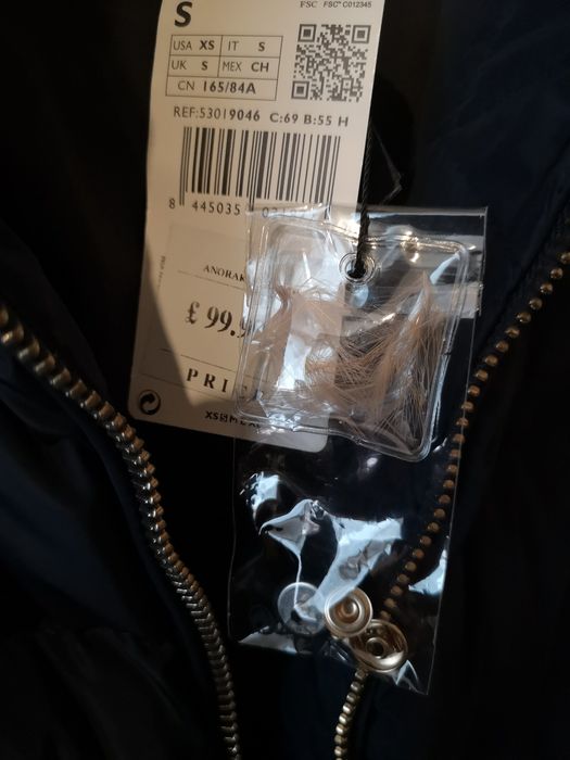 Продавам зимни якета, нови неизползвани .. Оригинални