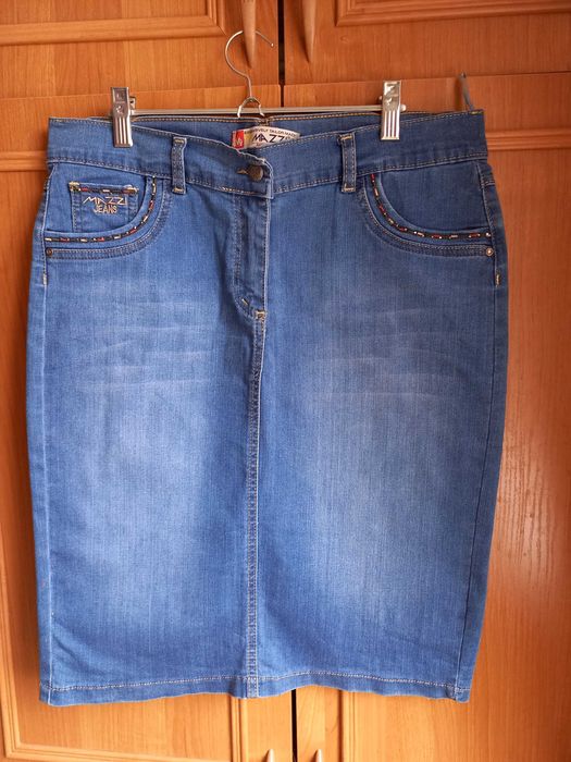 Продам стильные джинсовые юбки