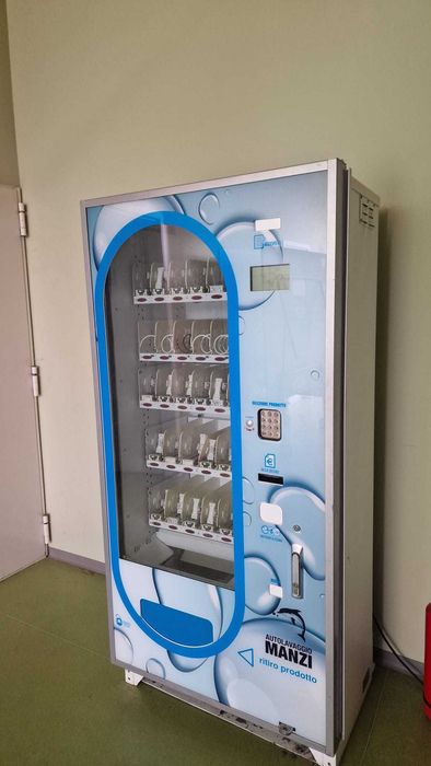 Vending machine de vanzare