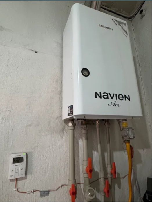 Продам газовую печь Navien Ace