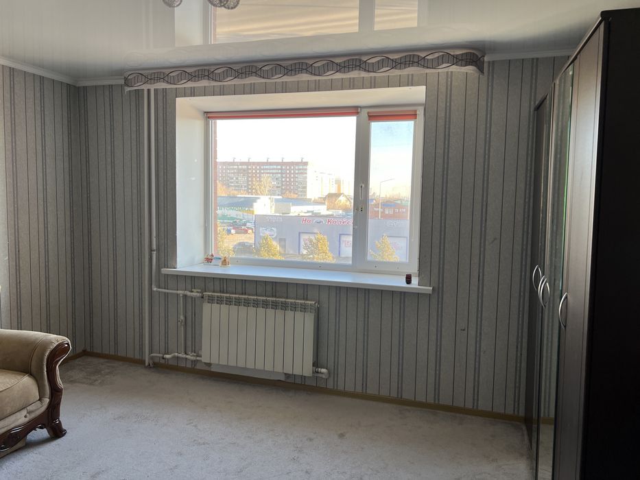 Жамбыла 200, 3-ком. Кв.