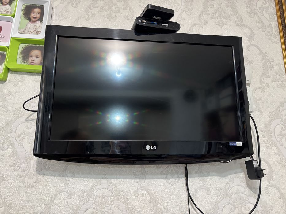 Продам Телевизор  LG