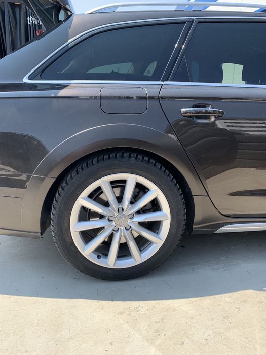 Jante originale Audi cu anvelope ca  noi